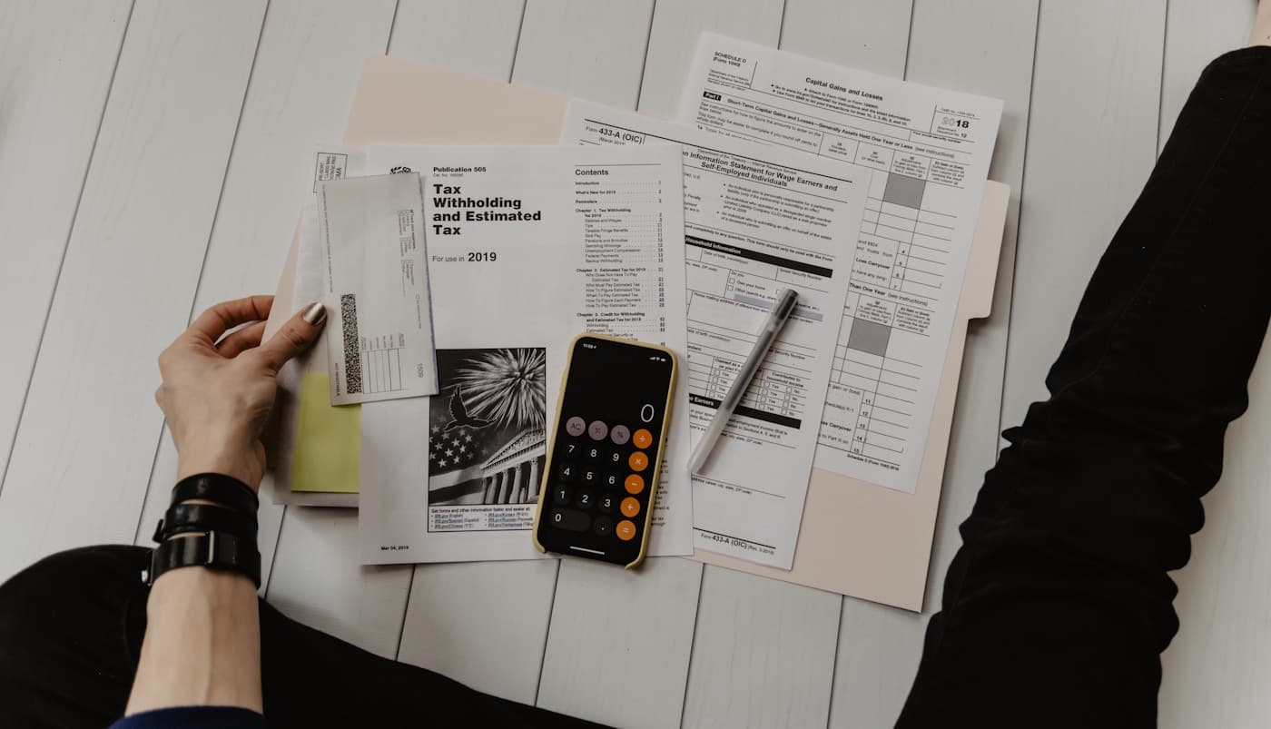 Leasing vs. úvěr na elektromobil — co je výhodnější?